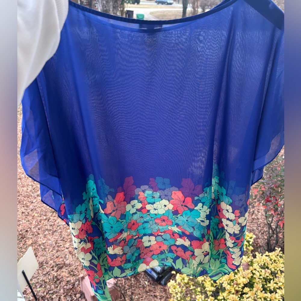 Talbots Sheer Blue Top one sze